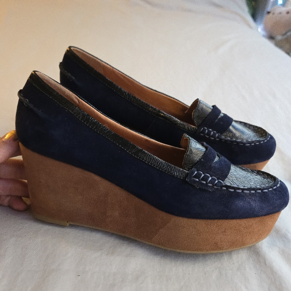 Pilcro & the Letterpress Anthropologie Navy and Brown Suede Platform Loafers
